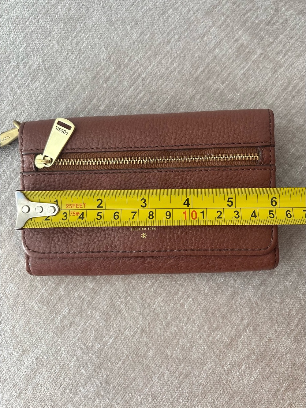 Fossil Brown Leather Wristlet Wallet with Gold Hardware - Picture 5 of 6